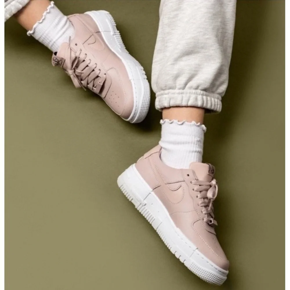 Nike Air Force 1 Pixel Beige White Low Top Leather Women's Sneakers Lace Up 8.5